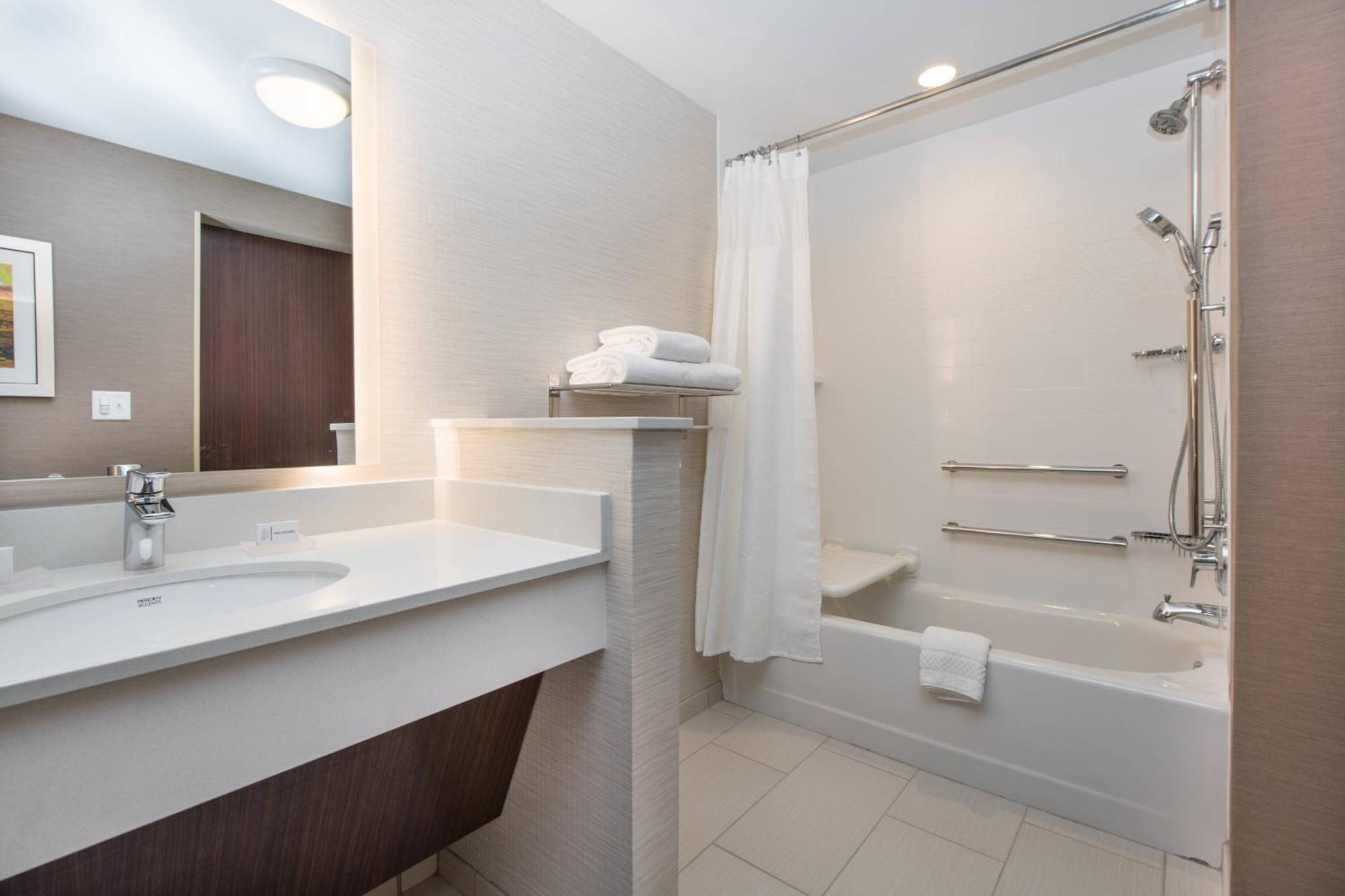 Fairfield Inn & Suites By Marriott Дейтон Экстерьер фото
